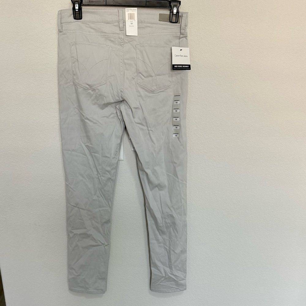 Calvin Klein Jeans Midrise Skinny Sateen Soft Pants Light Gray Captivate Size 12 - Picture 5 of 8